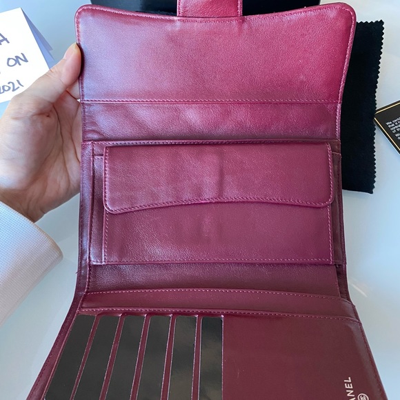 SOLD❌ Authentic Chanel Classic Flap Wallet - Picture 6 of 11